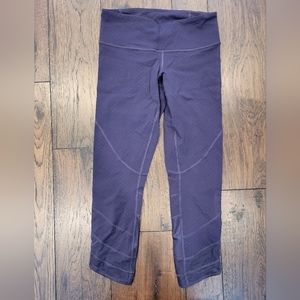 Purple Swiss dot Lululemon Capri leggings